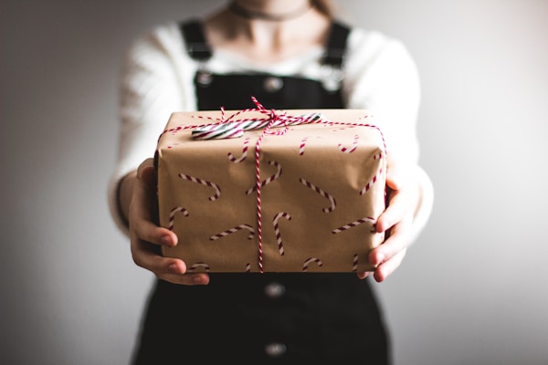 Custom gift boxes with ribbon